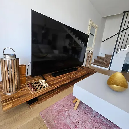 Le Duplex Apartment